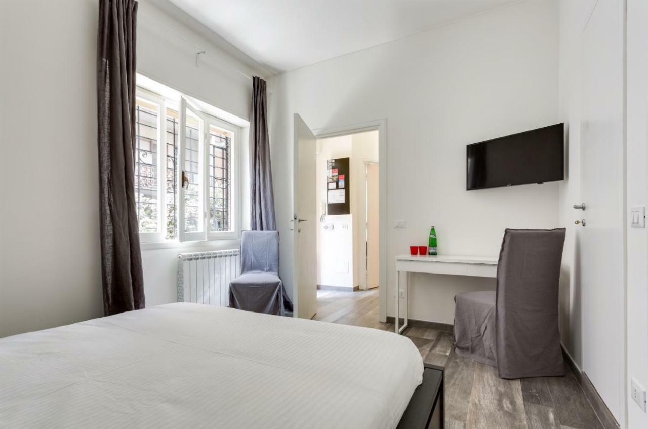 Porta Latina Suite - Private Apartment Rome'S Center Εξωτερικό φωτογραφία